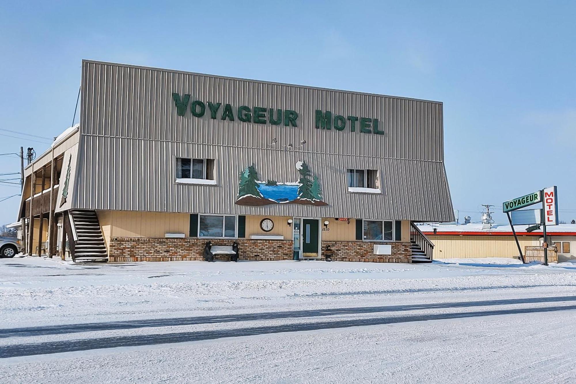 Voyageur By Oyo At Mn Hotel 2*